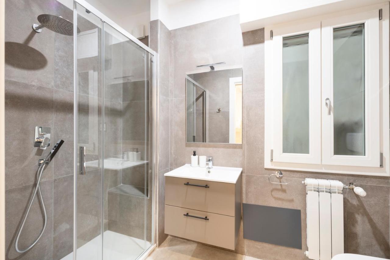 Easystayrome 10 Pax 3 Baths 1 Min From Metro 外观 照片